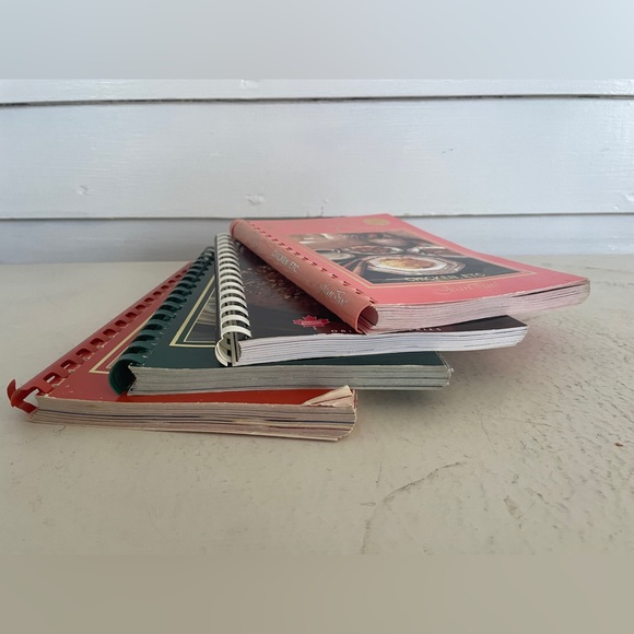 4X Companies Coming Cookbooks - Picture 4 of 6